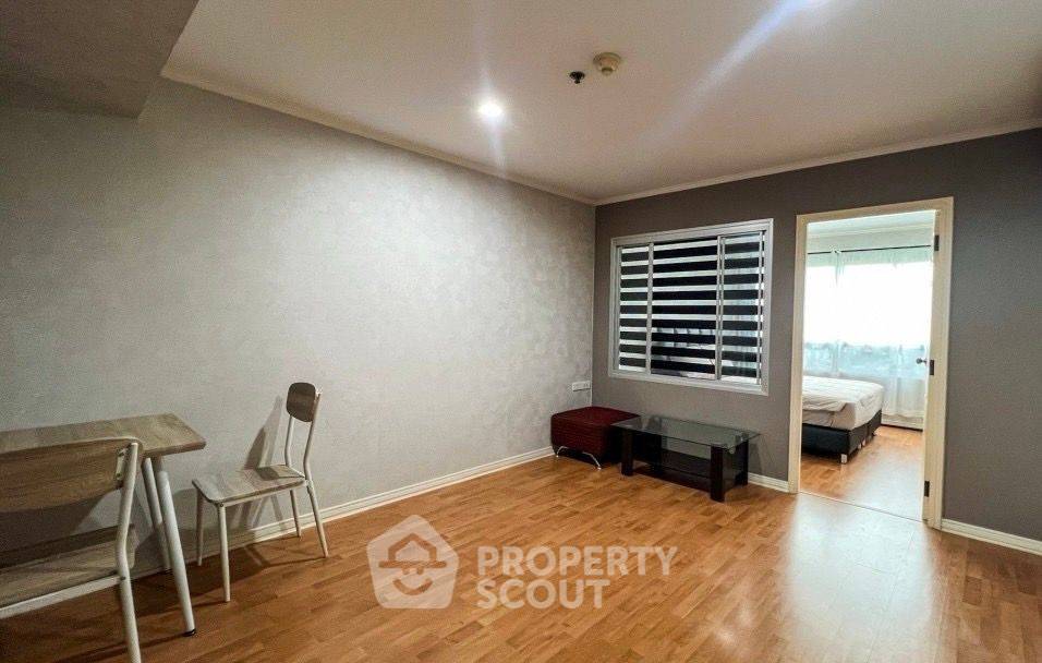 1-BR Condo at Lumpini Ville Ramkhamhaeng 44 close to Ramkhamhaeng (ID 1721395)