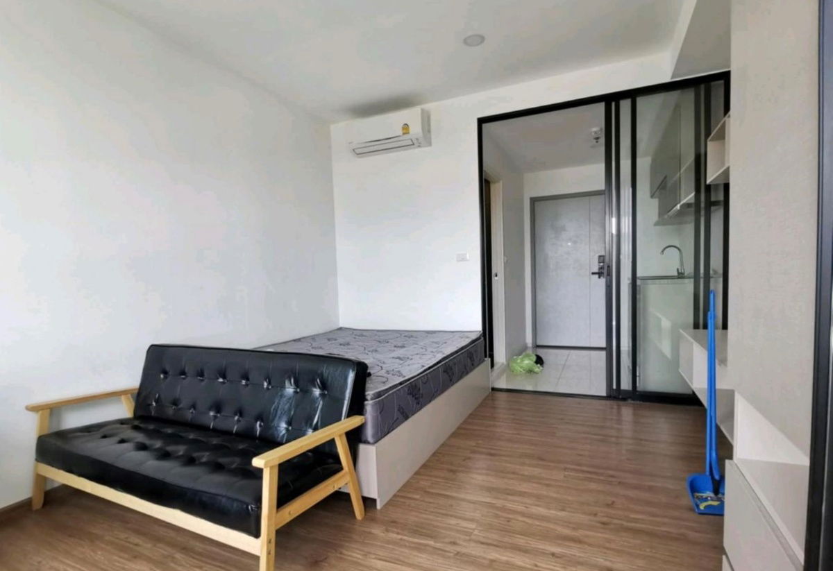 rent: The Origin Ram 209 Interchange, beautiful, cheap, fully furnished, near Minburi Station. Interested? Add me on Line @841qqlnr