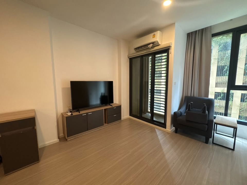 คอนโดให้เช่า เดนิม จตุจักร (C6808019)