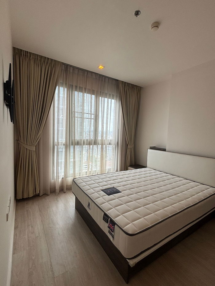 出租公寓 Quinn Ratchada 17 (B6808029) ID 线路：@condo88