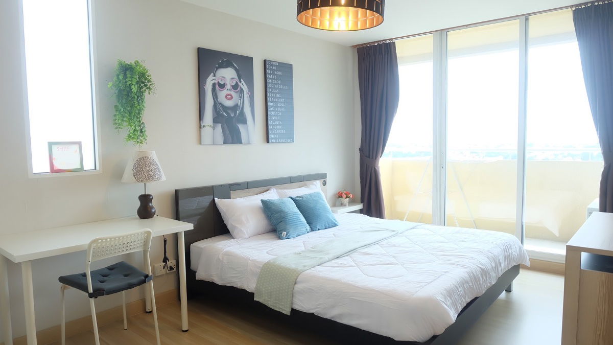 for rent 1-2 bedroom m society condo Mueang thong thani