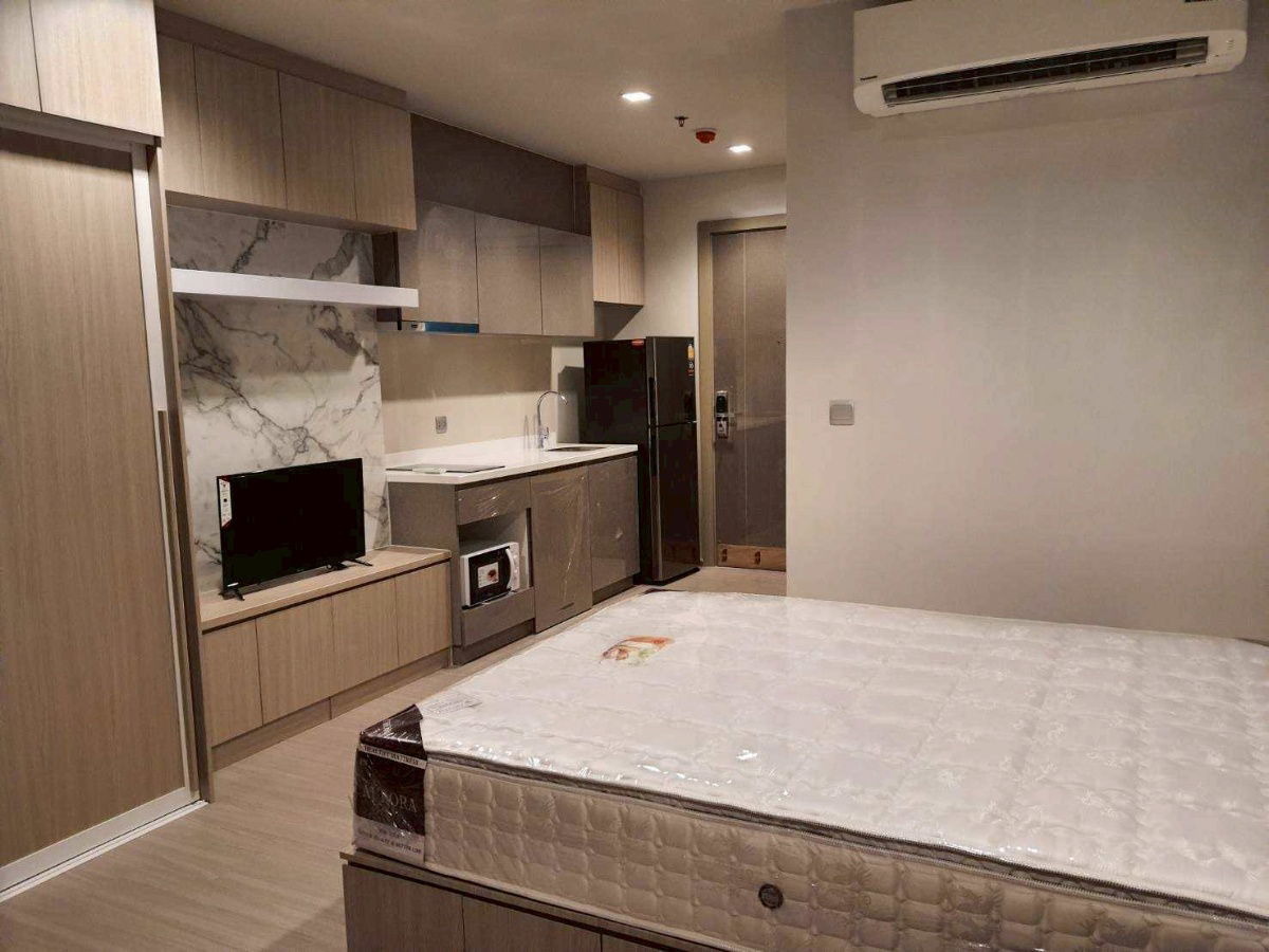 CD016 For Rent: Life Asoke – Rama 9 | Only 300 Meters from MRT Rama 9