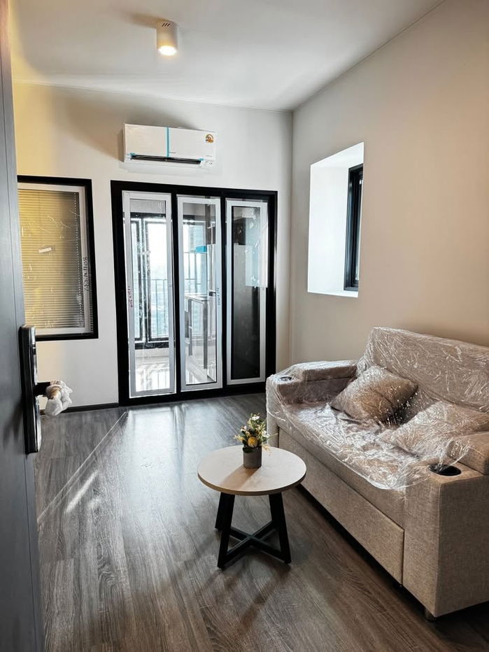 Condo for Rent at Ideo Ramkhamhaeng - Lam Sali Station (B6808037)