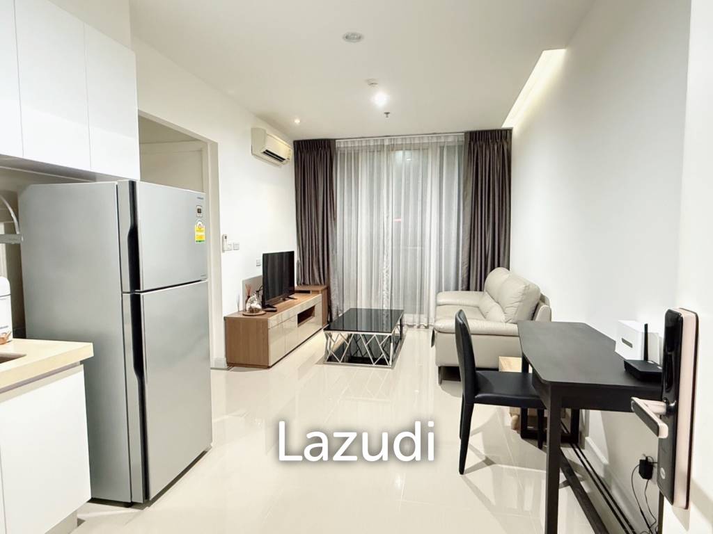 1 Bed 1 Bath 41 SQ.M T.C. Green Condominium