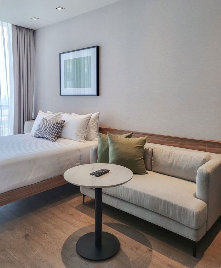 Park Origin PhromPhong ( Park 24 )