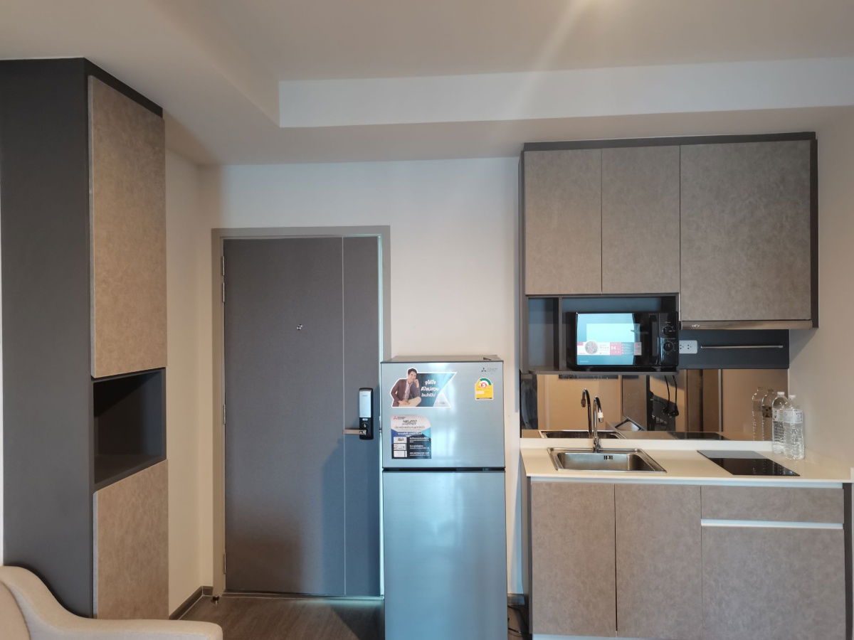 Available for rent! Ideo Phahol-Chatuchak 2 Bedroom with 48sqm. Fully furnished ready to move in