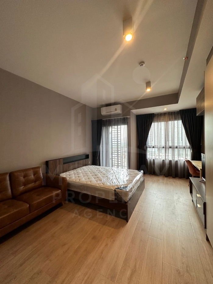 📌 急租：Condo Ideo Rama 9-Asoke MRT-Rama 9 房间漂亮，家具齐全，可随时入住。