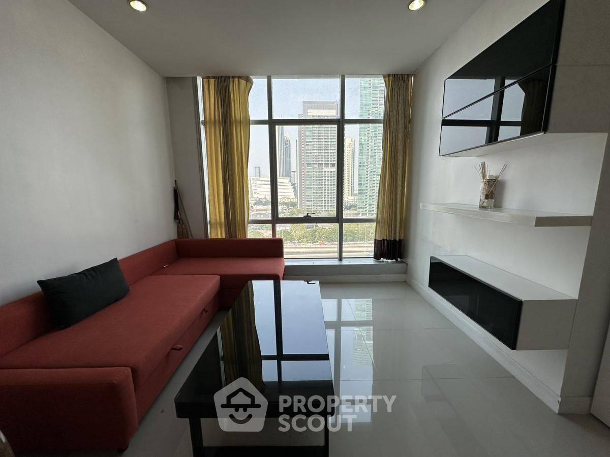 2-BR Condo at Baan Sathorn Chaopraya near BTS Krung Thon Buri (ID 2109645)