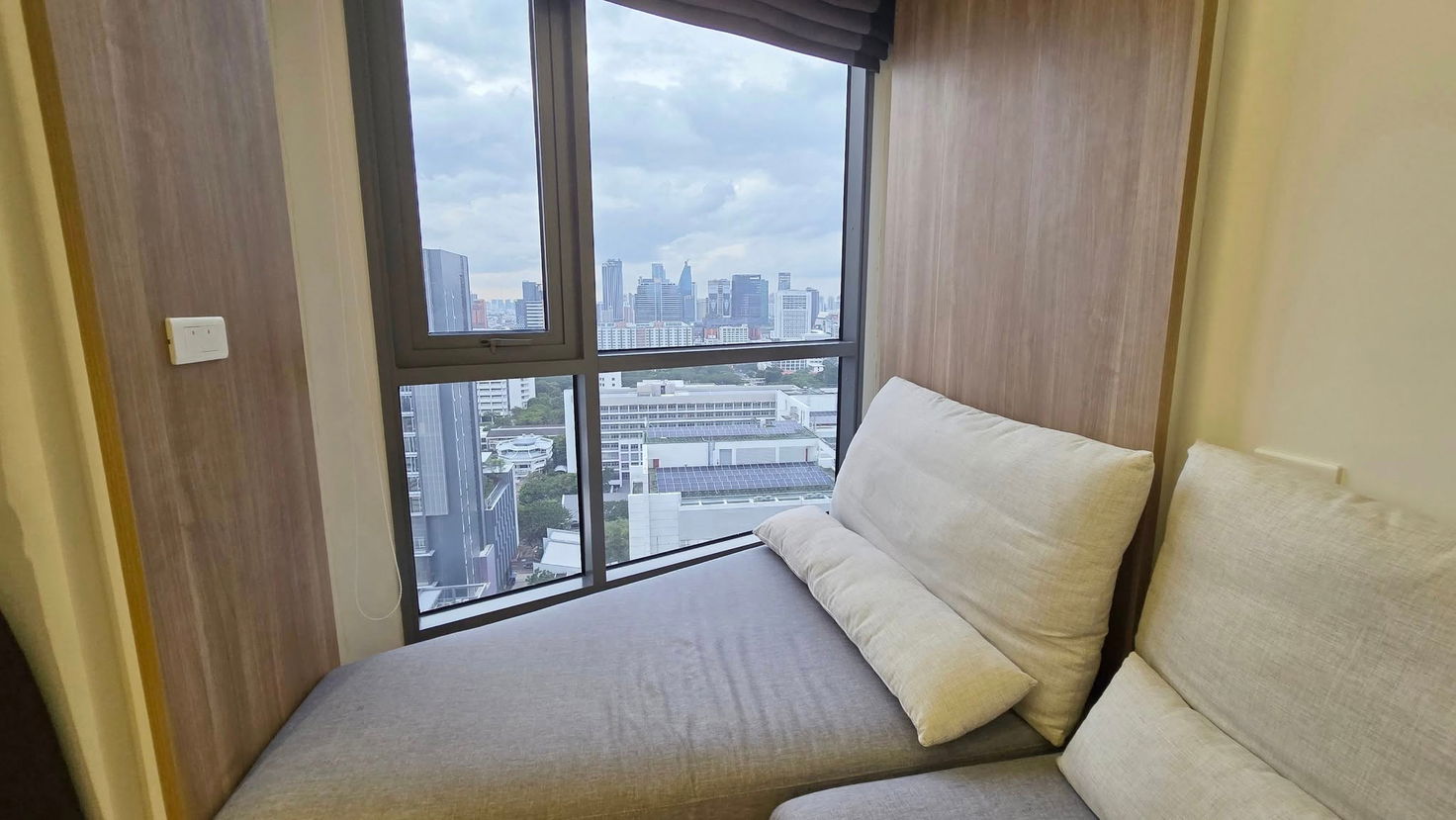 Condo For Rent Triple Y Residence (D6808009) ID Line : @condo101
