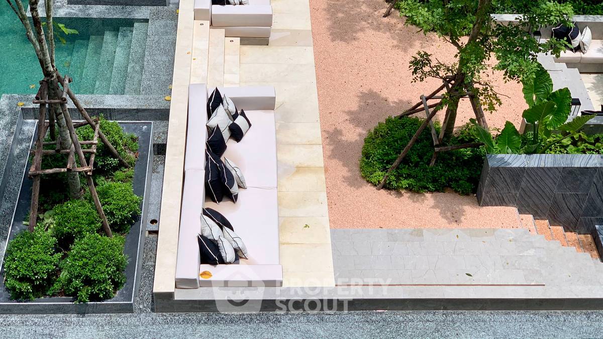 คอนโด 2 ห้องนอน เดอะ รีเซิร์ฟ สุขุมวิท 61 ใกล้ BTS ทองหล่อ (ID 2244825)