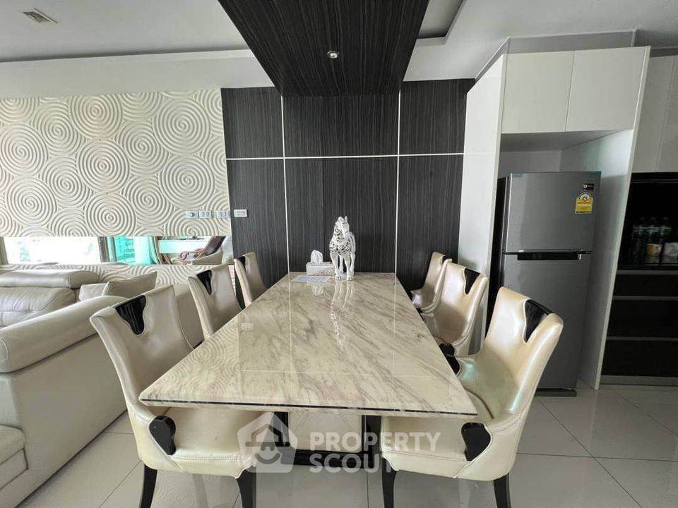 2-BR Condo at Wongamat Tower Condominium close to Sanctuary of Truth (ID 1145344)