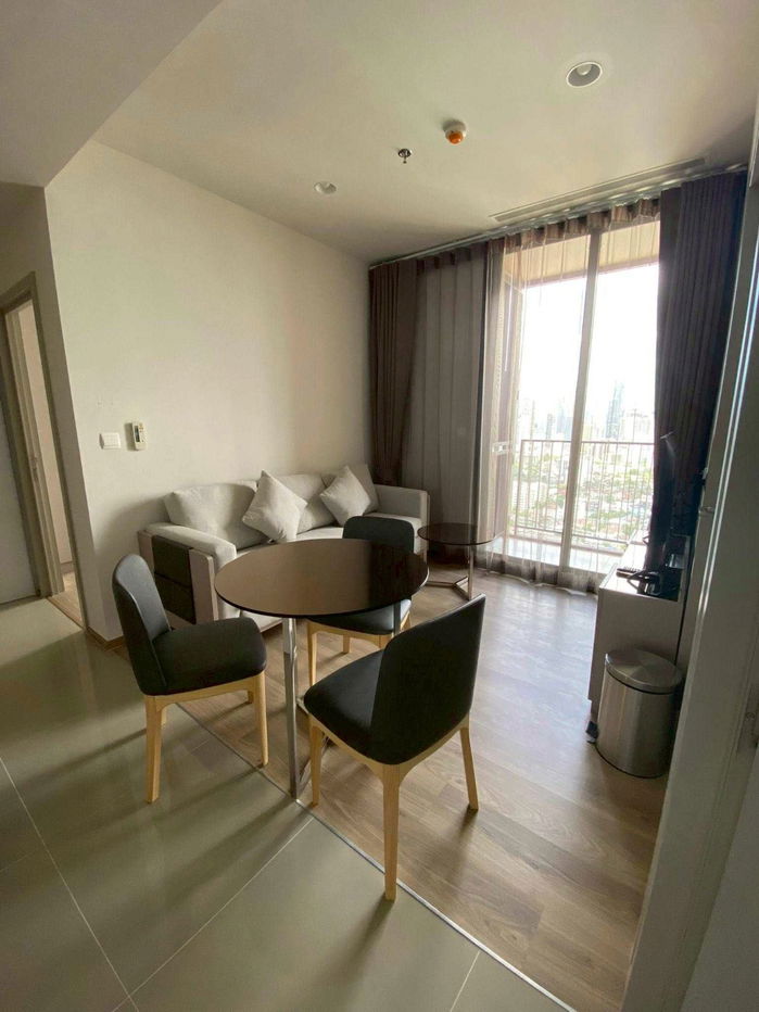 CD036 For Rent – Oka Haus Sukhumvit 36 | 2 Bedrooms | High Floor | North-facing | Fully Furnished