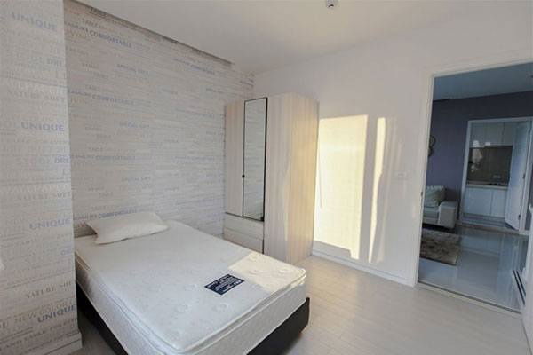 G8583💛中国客户，请加微信。(在联系方式的旁边) 🅵🅾🆁  🆁🅴🅽🆃 T.C. Green 🅻🅸🅽🅴 ❤️💜@condopremium💜❤️Ready to move in ⬛🟨 📞 065 695 3645🟨⬛