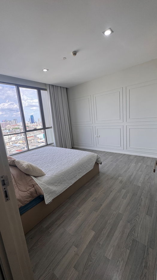 For rent condo The room sathorn st louis 2 Beds (S03-2102)