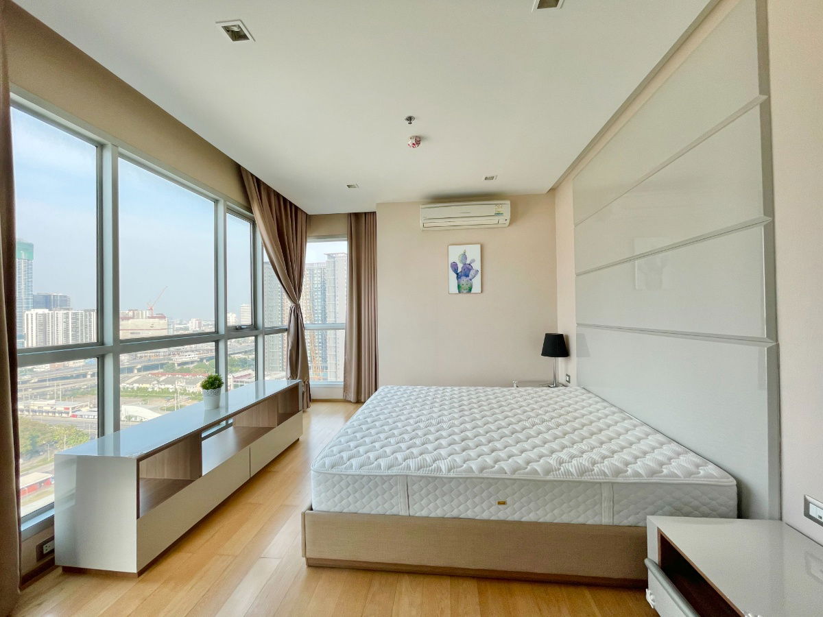 For Rent Condo The Address Asoke fully furnished (S15-325580)