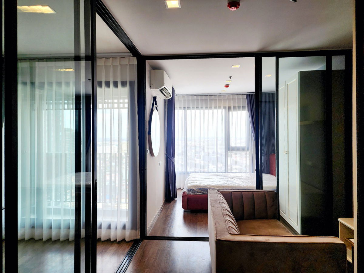 Life Ladprao Valley ( Code; S-LPV30 )