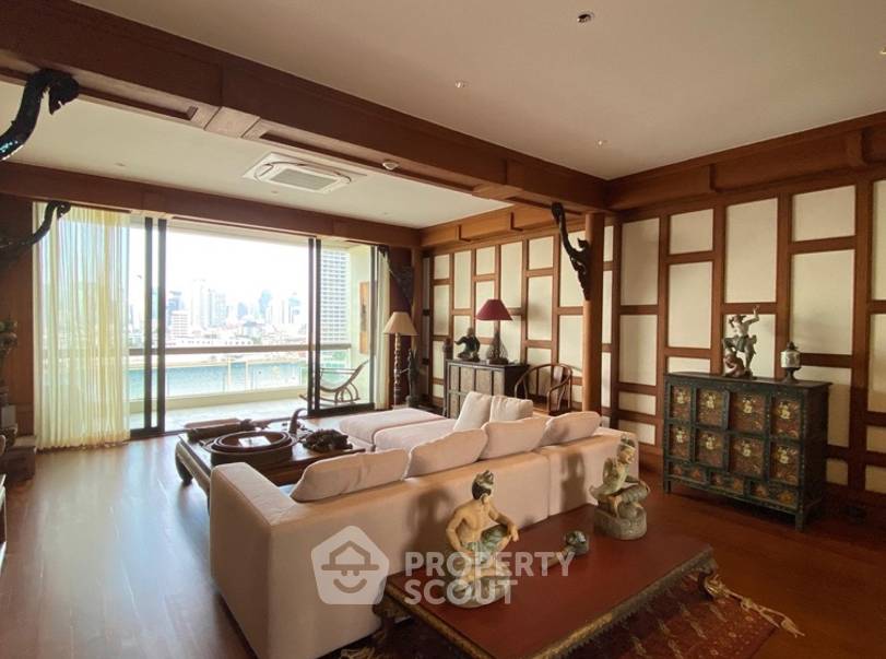 3-BR Condo at River House Condominium near BTS Khlong San (ID 2250663)