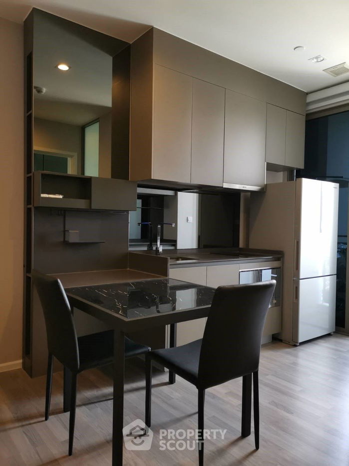 1-BR Condo at The Room Sukhumvit 69 near BTS Phra Khanong (ID 1148211)