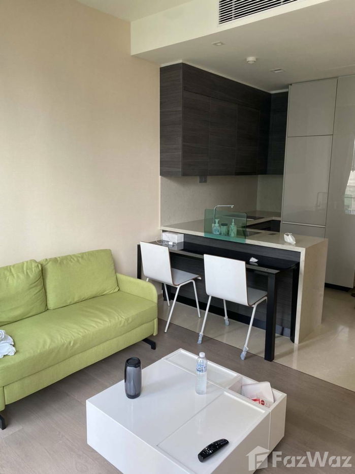 1 Bedroom Condo for rent at The Esse Asoke