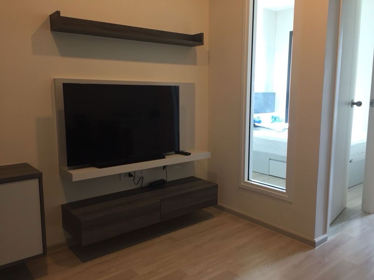 Condo For Rent Centric Ratchada - Huai Khwang (B6808060) ID Line : @condo88