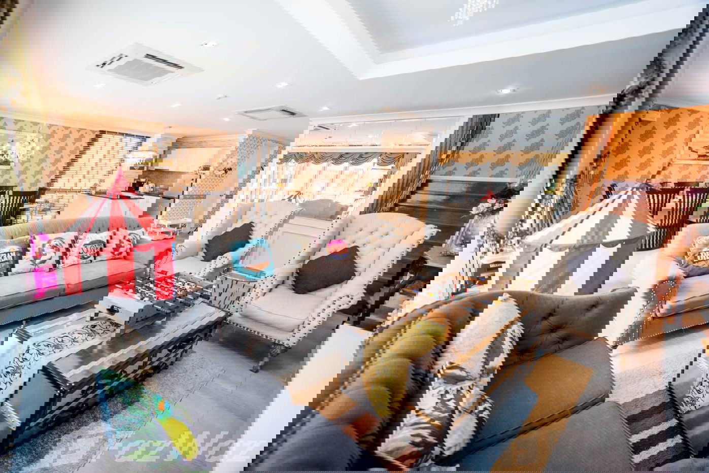 3 Bedrooms unit near Cicada Market and Tamarind Market 1876432