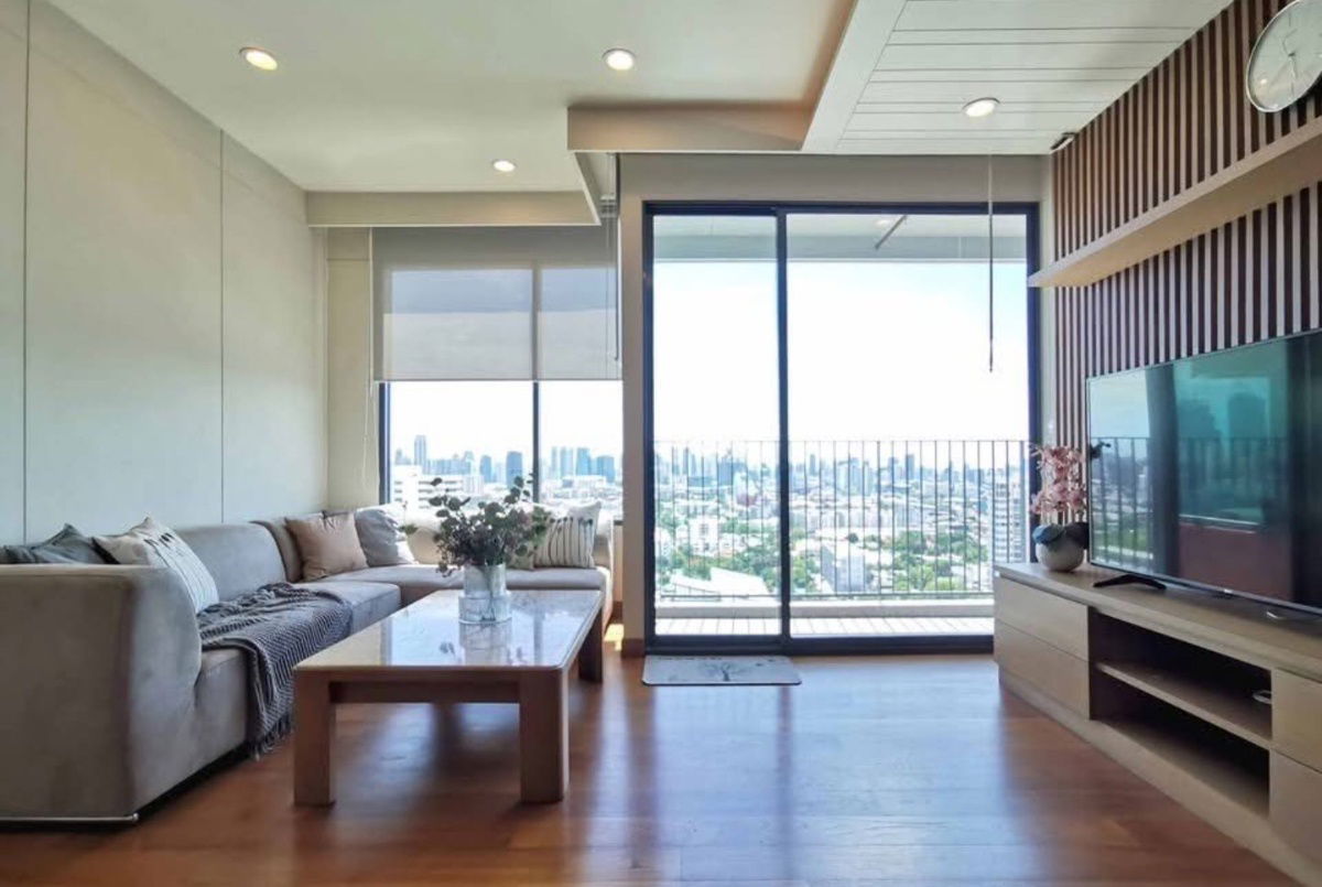 The Parco                        Sathorn