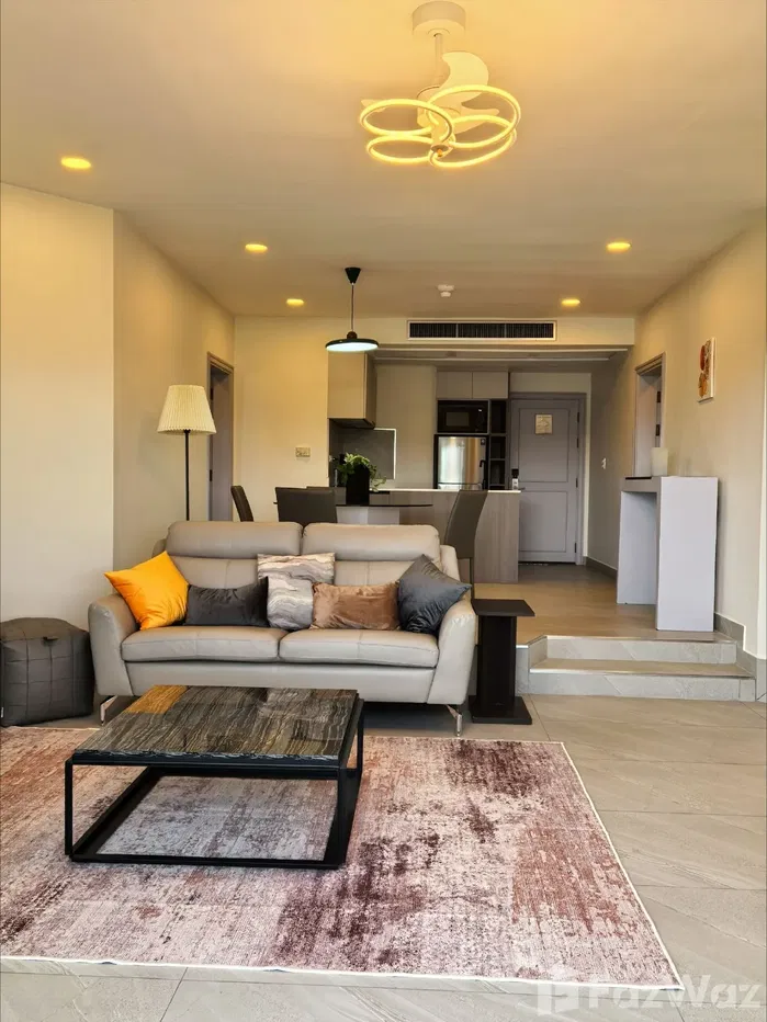 Newly Renovated Two Bedroom Apartment For Long Term Rent 1962170