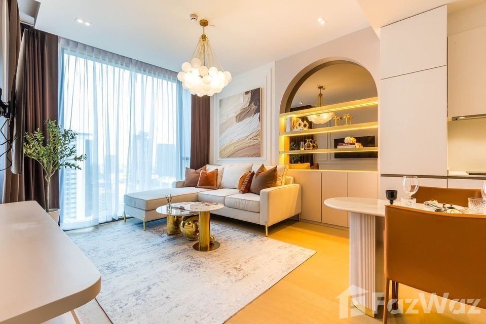 1 Bedroom Condo for rent at The Strand Thonglor 1717582