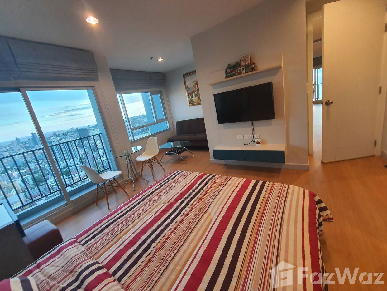 Rent 3 bedrooms at Centric Sea Pattaya Condo 1884025