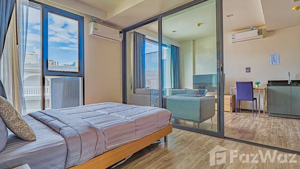 1 Bedroom Condo for rent at The Deck Patong 1105074