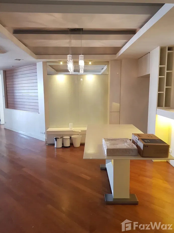 Tai Ping Towers တွင် 1 အိပ်ခန်း ကွန်ဒို ငှားရန်ရှိသည်။