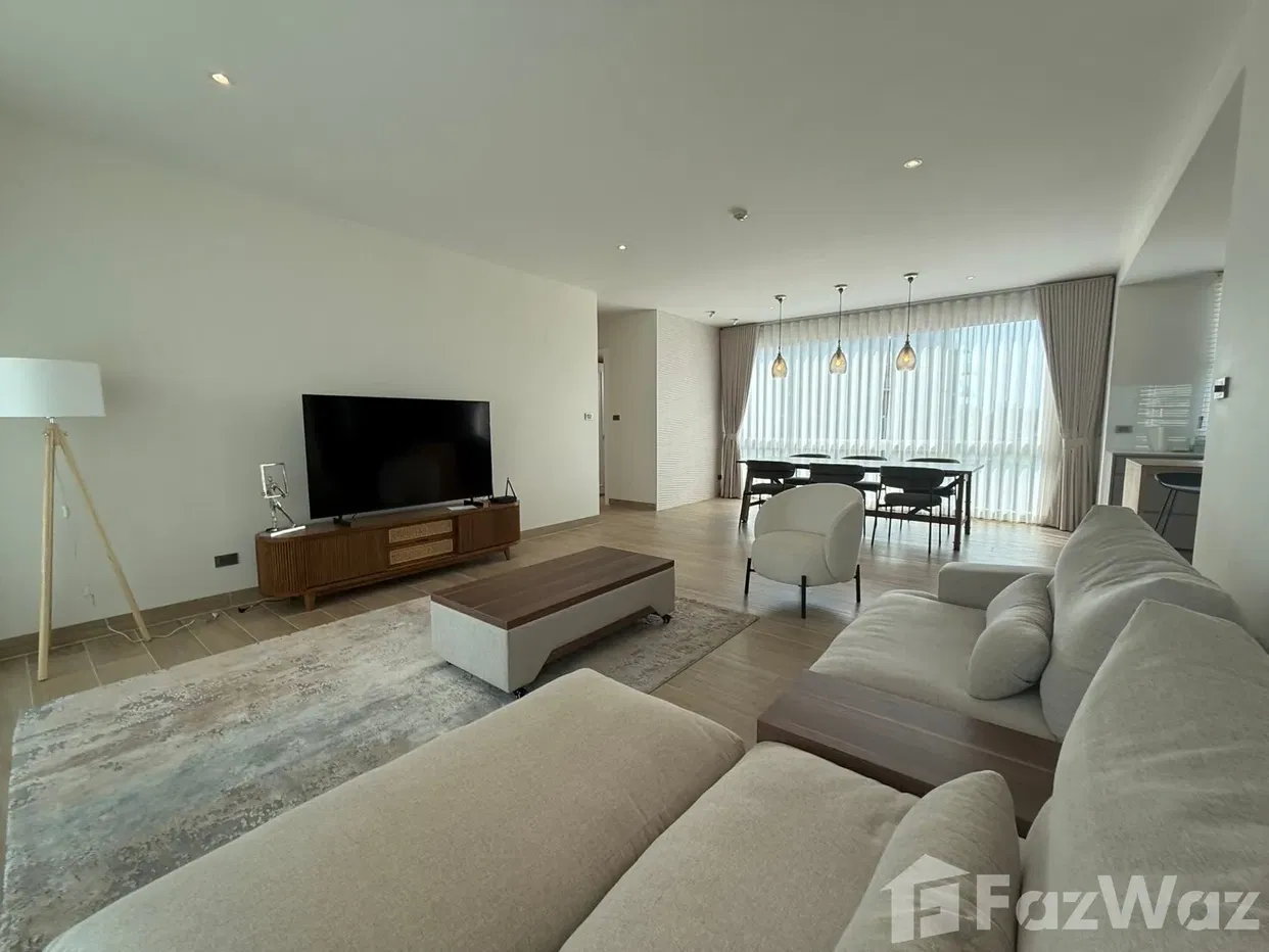 Newly Renovate 3 bedroom Condo at The Breeze 1935531