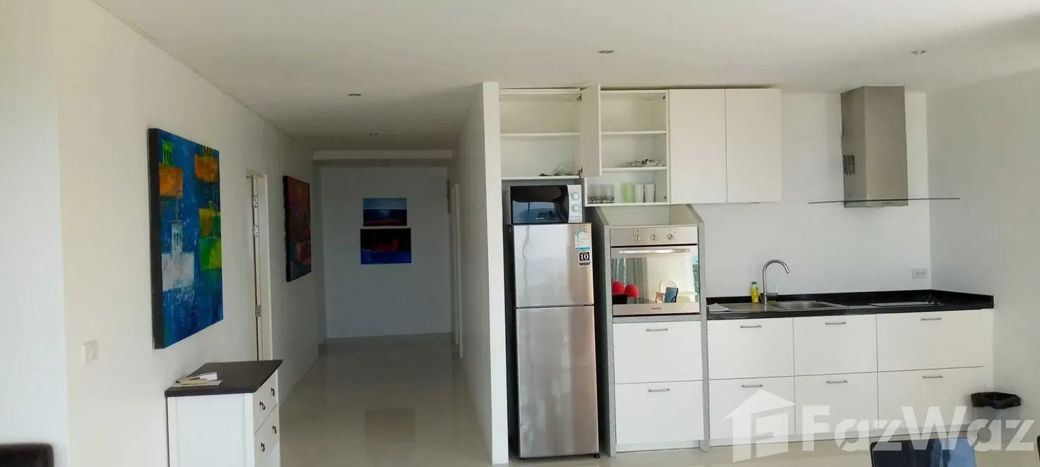 .Live Grandly in this Stunning 135 SqM Condo! 1175640