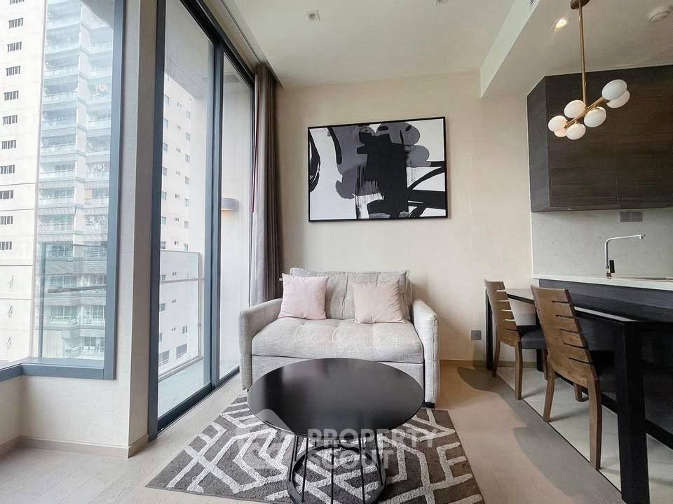 MRT Sukhumvit အနီး Esse Asoke ရှိ 1-BR ကွန်ဒို (ID 2248753)