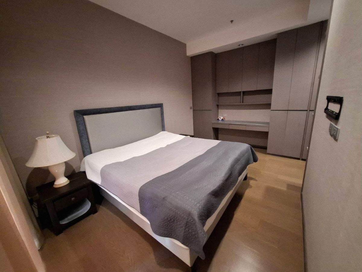 MN2892 The Diplomat Sathorn Full Furnitured and electrical