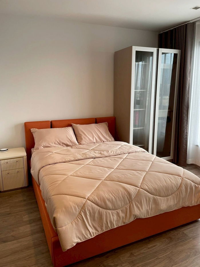 MN2879 Life Ladprao Valley Full Furnitured and electrical