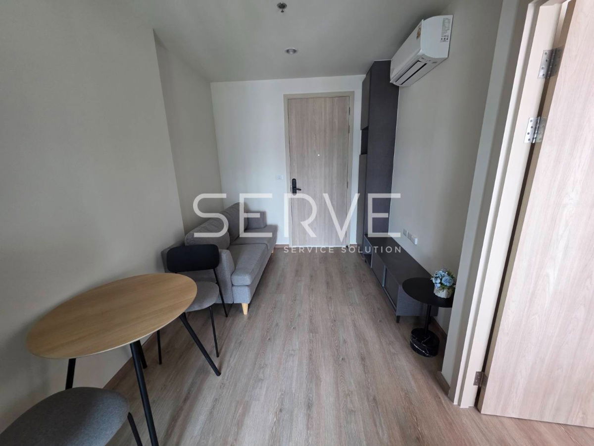 1 Bed 1 Bath Nice Room Fully furnished New Condo Good Location MRT Phra Ram 9  220 m.  @  NUE District R9