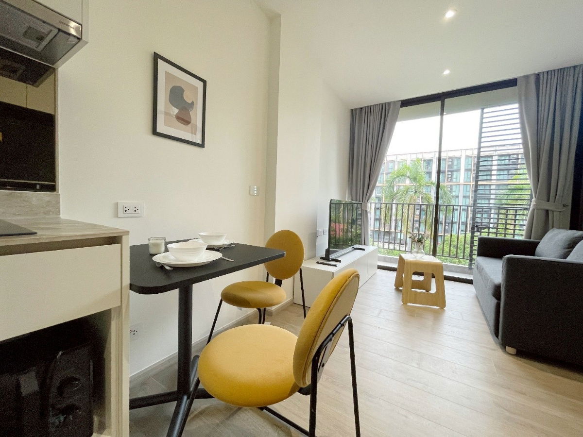 Condo for Rent : Fynn Asoke ( BTS Asoke Station)  (Rt-01)