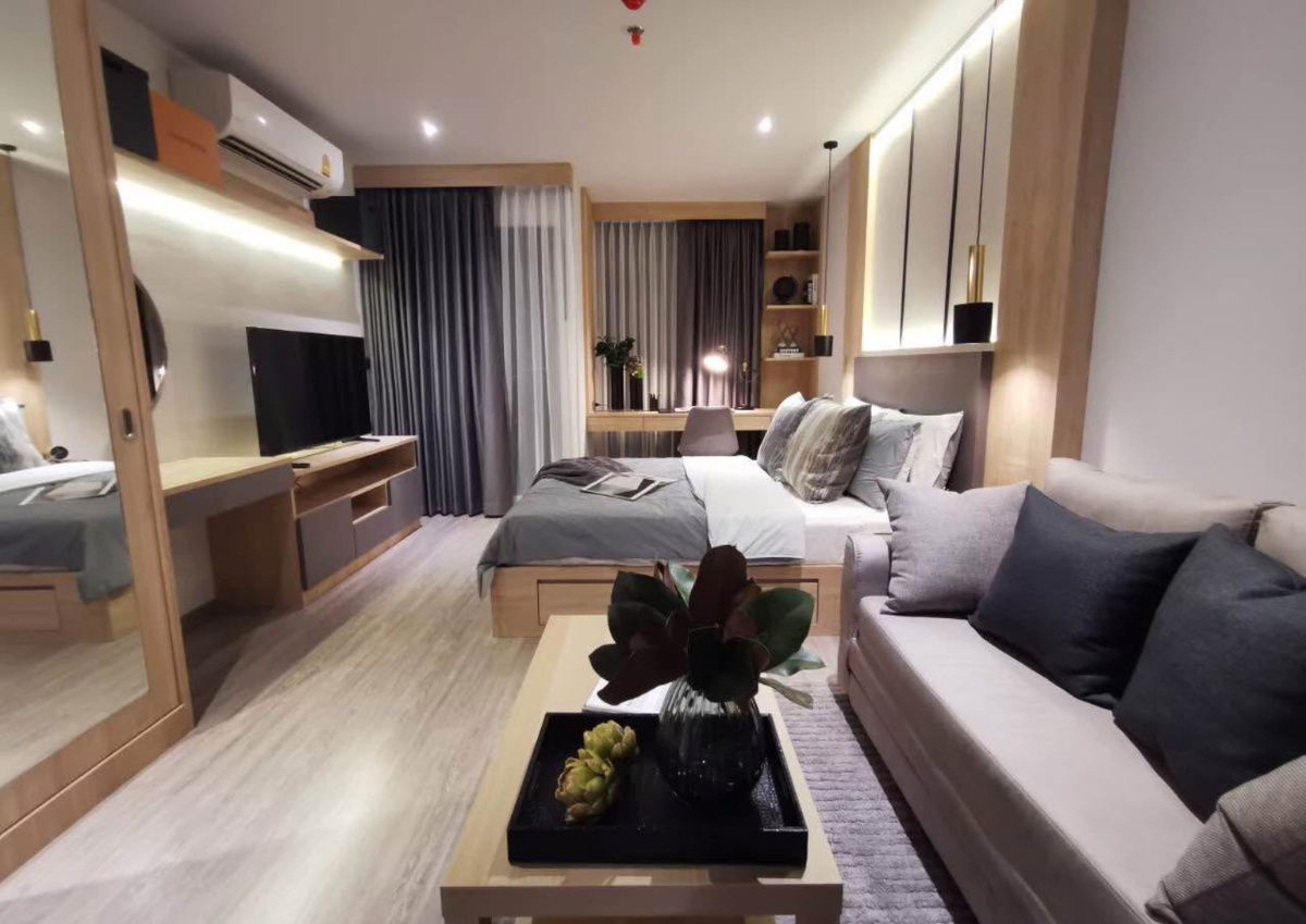 Rhythm                       Ekkamai