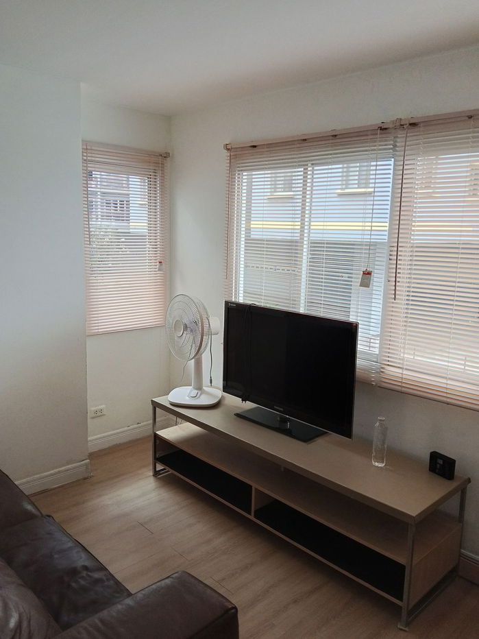 เช่าคอนโด วัน เอ็กซ์ สาทร-นราธิวาส (D6808019) ID Line : @condo101