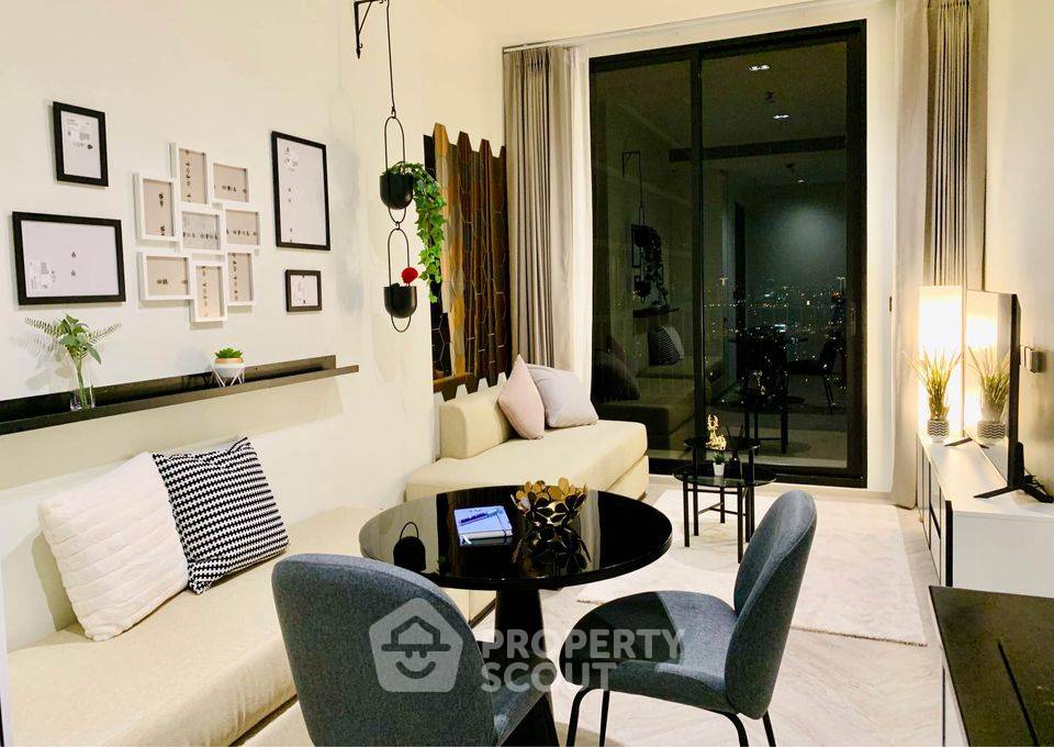 2-BR Condo at Chapter Charoennakhorn - Riverside near BTS Krung Thon Buri (ID 1146819)