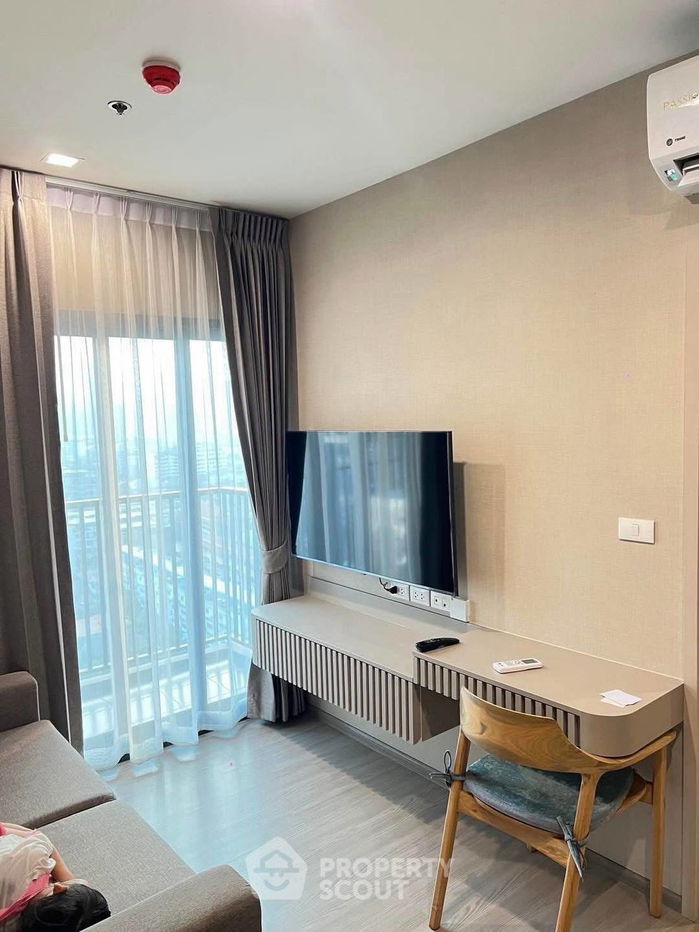 1-BR Condo at THE BASE Phetchaburi-Thonglor in Bang Kapi (ID 2248577)
