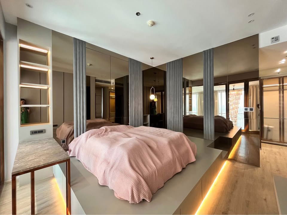 Condo For Rent The Emporio Place (D6808032) ID Line : @condo101