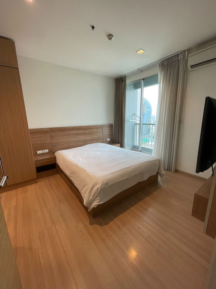 P-38453 Condo for rent Rhythm Phahol-Ari fully furnished (Confirm again when visit).