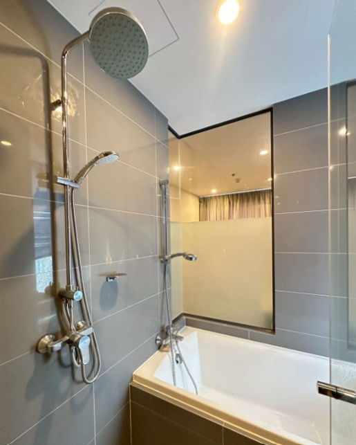 Q Chidlom 120 sq.m. Eng 中 日 Please add LINE ID @806qphgn o8415o5483