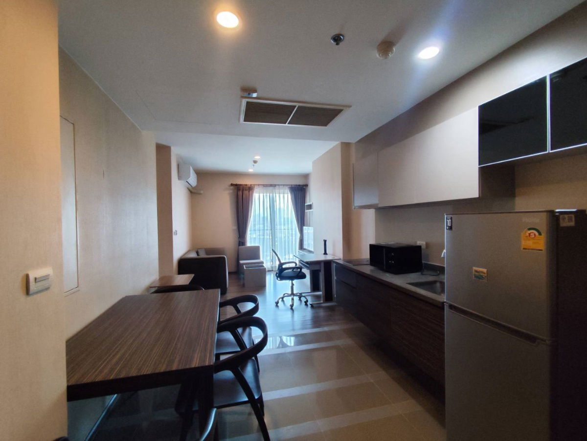 *FOR RENT* Teal Sathorn-Taksin (2 bedrooms) near BTS Wongwian Yai