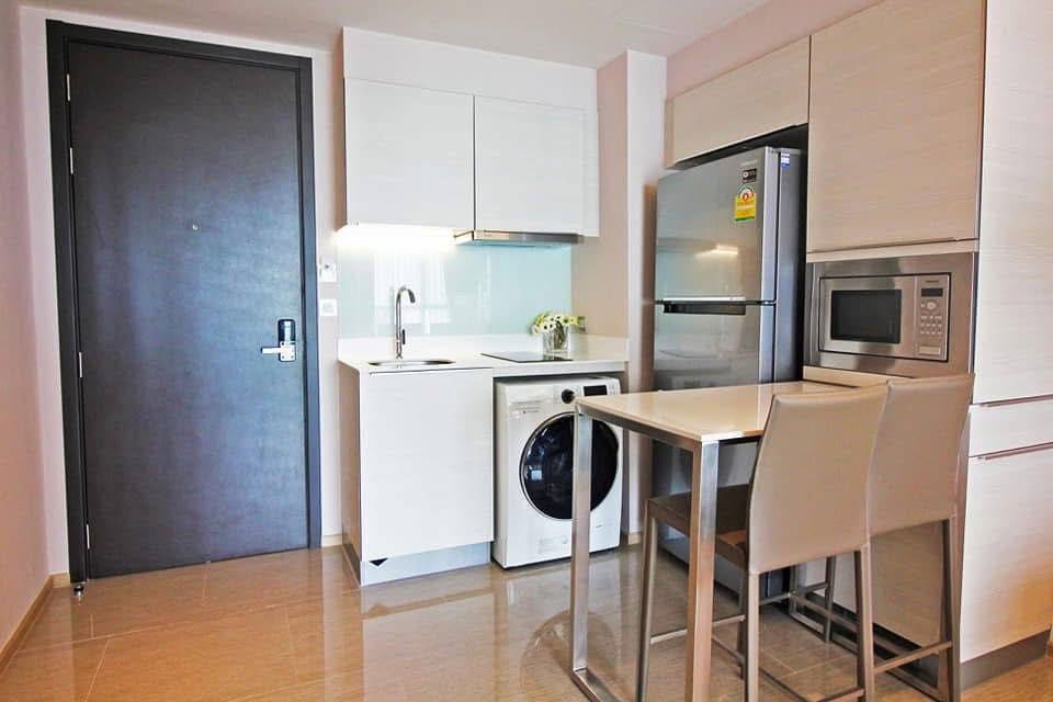 ให้เช่า เอช สุขุมวิท 43 ตกแต่งสวย เฟอร์ครบ พร้อมเข้าอยู่ ใกล้ BTS พร้อมพงษ์