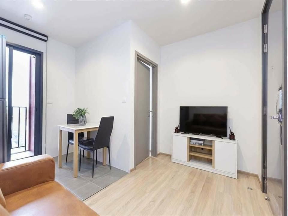 Rent: Condo The Base Garden Rama 9 *Nice Room* at Line: @homefinder