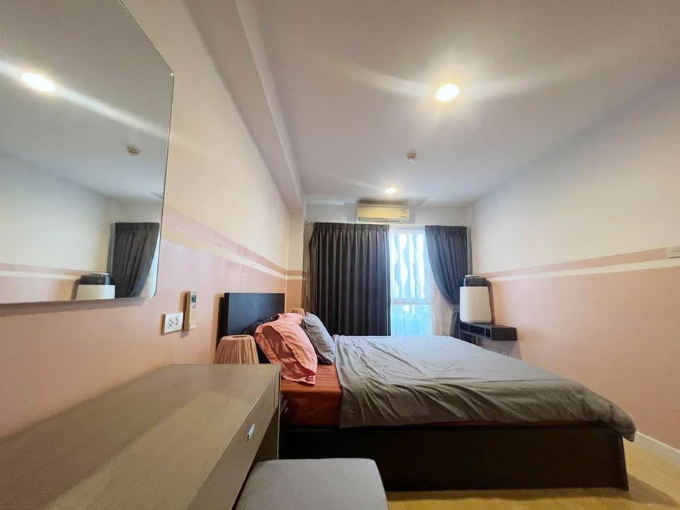 Whizdom Punnawithi Station (BTS Punnawithi)