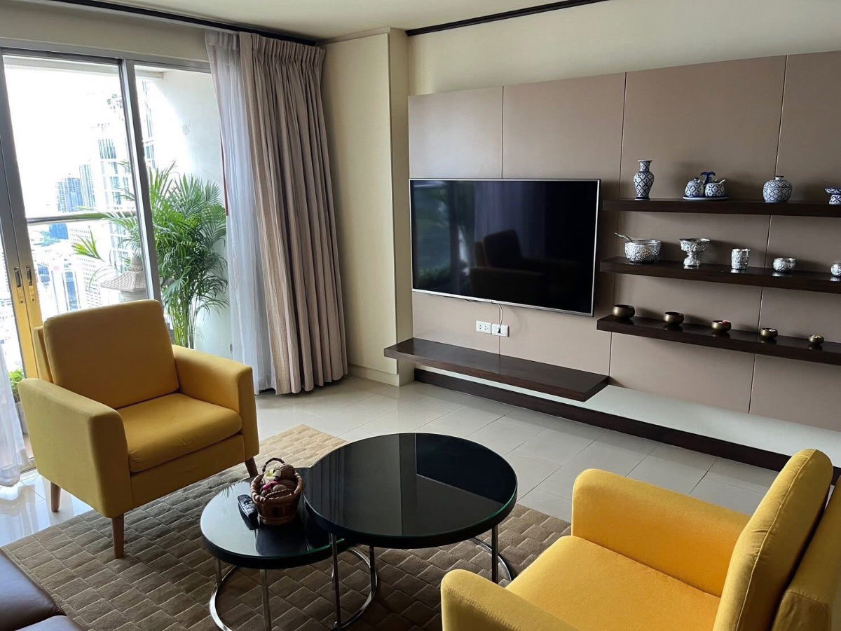 Sukhumvit                     Suite